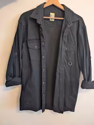 Jacheta neagra Eskandar